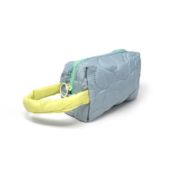 NWT Puffy Daisy Embroidered Y2K Blue Makeup Bag - Picture 2 of 7